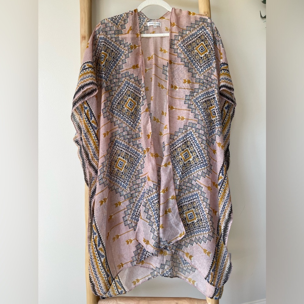 Woven Heart Sheer Pink Geometric Pattern Kimono Ruana One Size